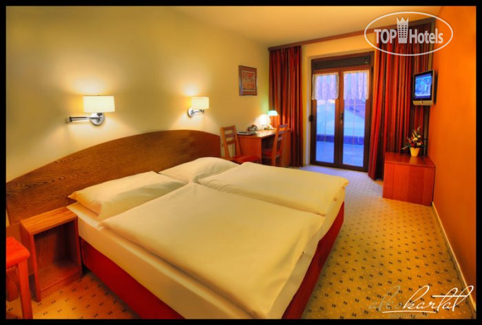New photos from tourists Park Hotel Praga Pruhonice 3*