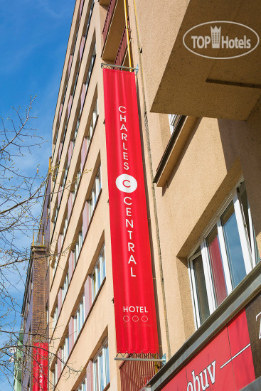 New photos from tourists Charles Central 3*