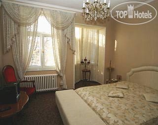 New photos from tourists Zlata Praha 3*