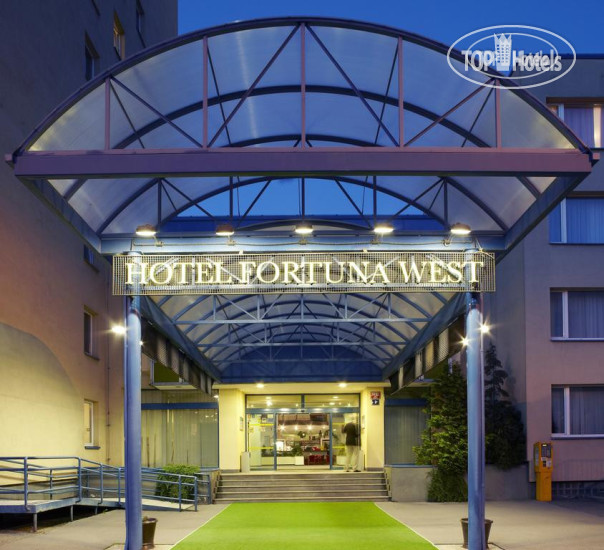 Новые добавленные фото туристов Fortuna West 3*