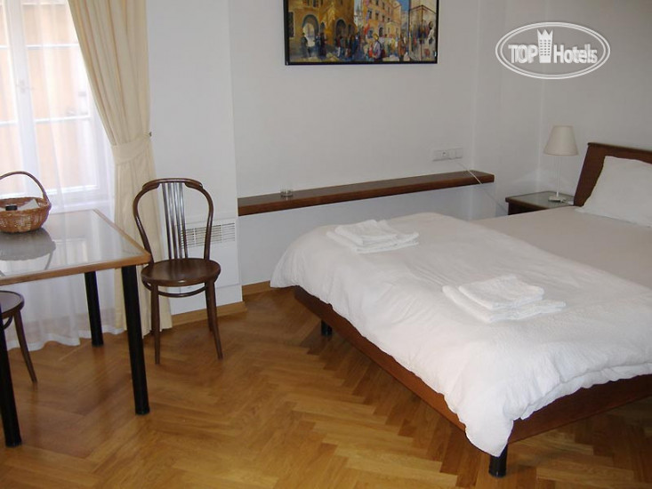 New photos from tourists Residence Thunovska 19 3*