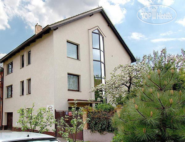 Hotelier's photos A.V.E. Kliska Pension 3*
