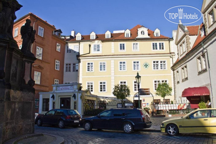 Hotelier's photos Charles Bridge Bed And Breakfast 3*