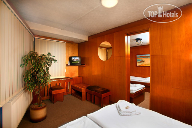 New photos from tourists Botel Albatros 3*