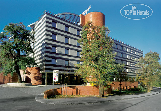 Hotel photo Expo 4*