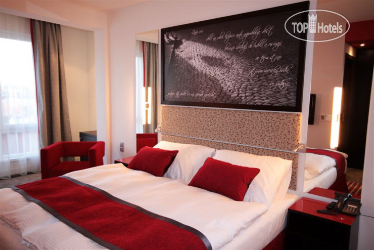 Hotelier's photos Red & Blue Design 4*