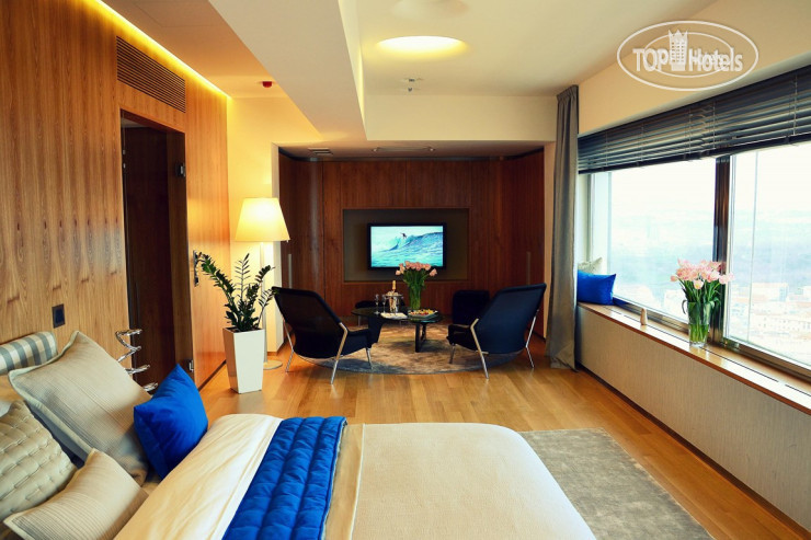 Фото One Room Hotel