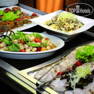 Фото Tree of Life