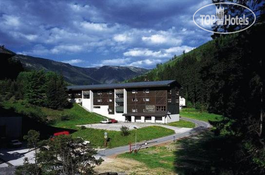 Hotel photo Lenka 3*