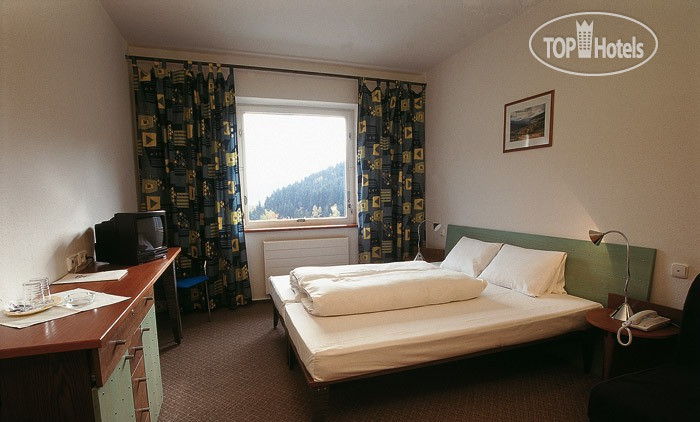 New photos from tourists Horizont 4*
