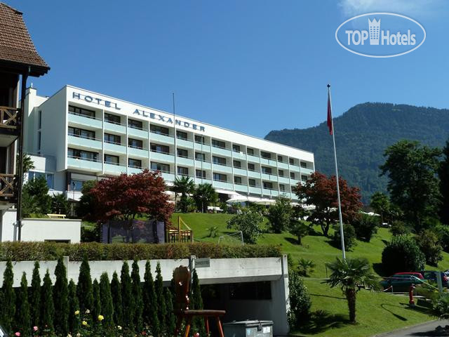 New photos from tourists Alexander 4*