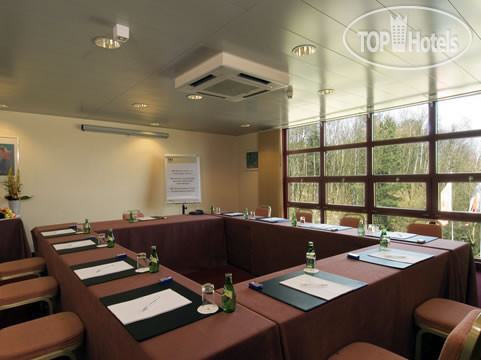 New photos from tourists NH Hotel Geneva Airport 4*