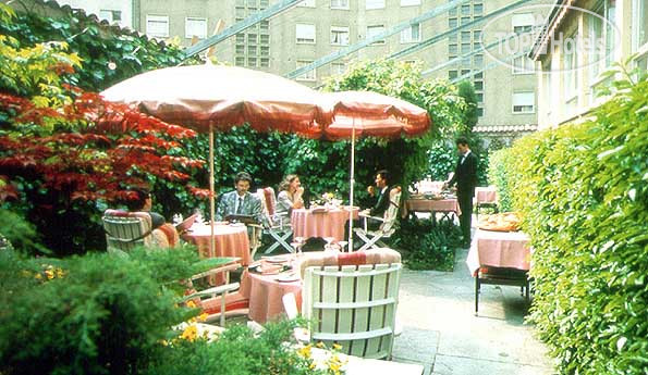 New photos from tourists NH Geneva City 4*