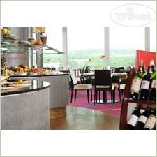 Hotel photo Hilton Zurich Airport 5*
