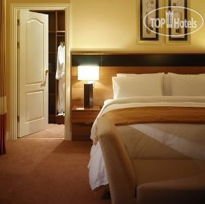 New photos from tourists Brook Lane 4*