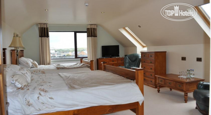 Hotel photo  The Bay View 3*