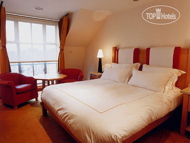 Hotel photo The Clarence 4*