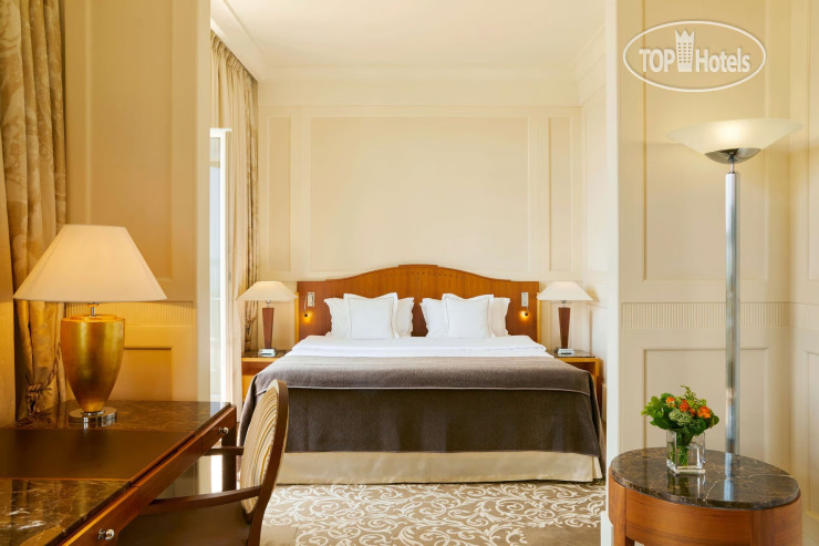 Hotel photo Kempinski Palace 5*