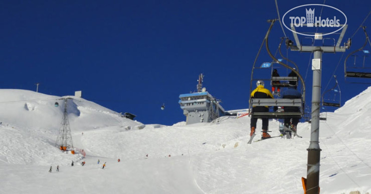 New photos from tourists Mangart 3*