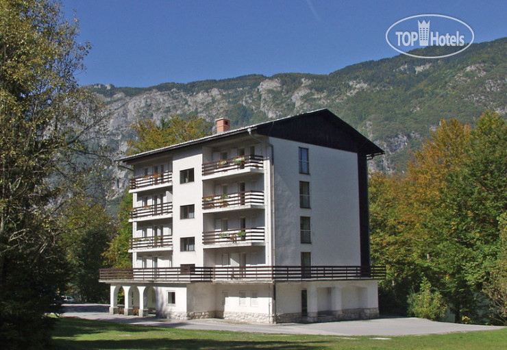 Hotel photo Pod Voglom 2*