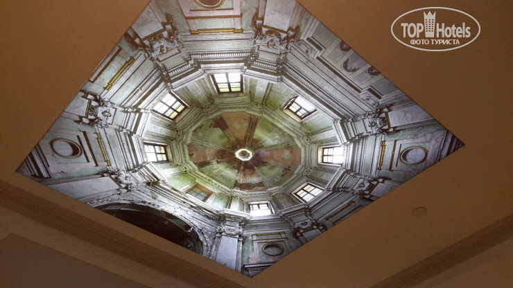 New photos from tourists QT Singapore 5*