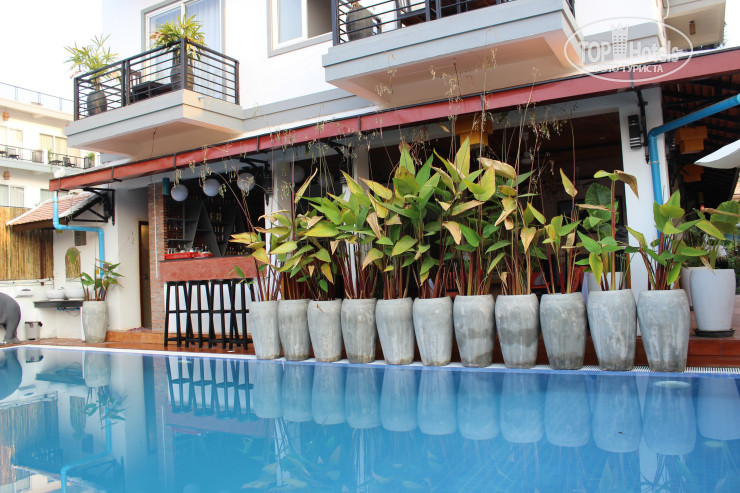 New photos from tourists Mid City Hotel 3*