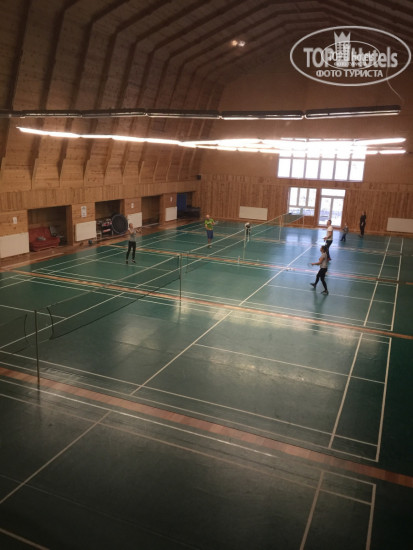 New photos from tourists Badders Badminton Club