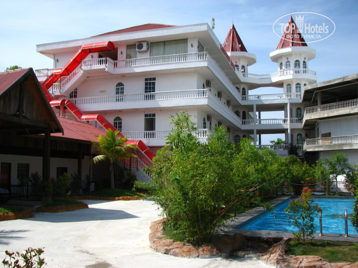 New photos from tourists Landcons Hotel 2*