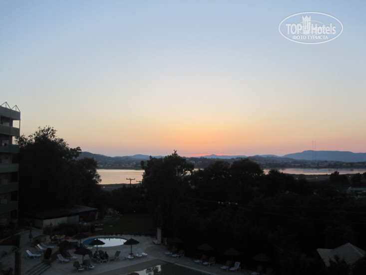 New photos from tourists Ariti 4*