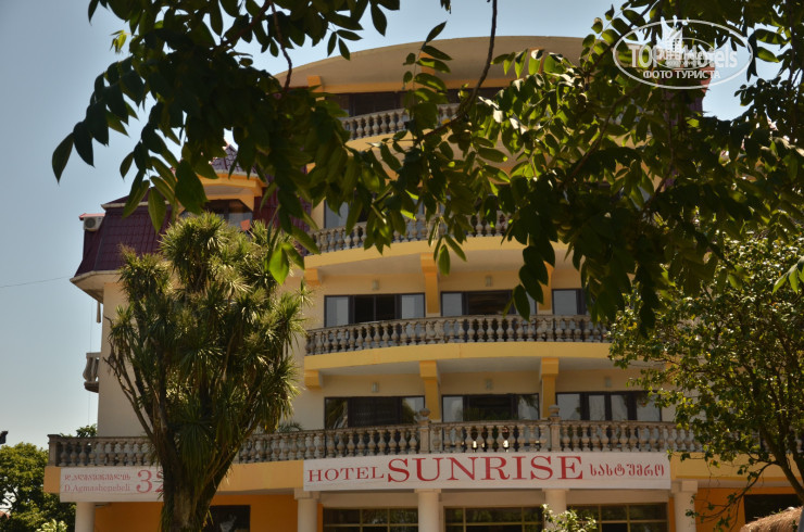 Hotelier's photos Sunrise Hotel