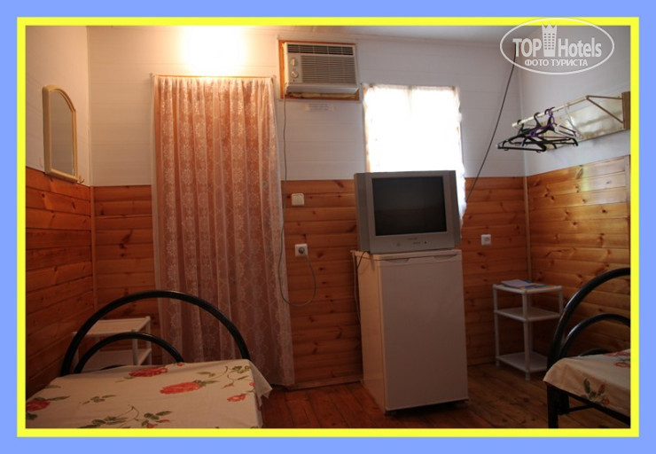 New photos from tourists Солнечный Дворик 