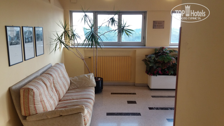 New photos from tourists Villa EUR - Parco dei pini 3*
