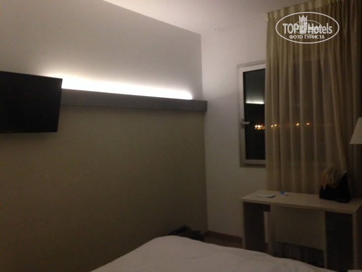 Hotelier's photos B&B Hotel Barcelona Viladecans 3*