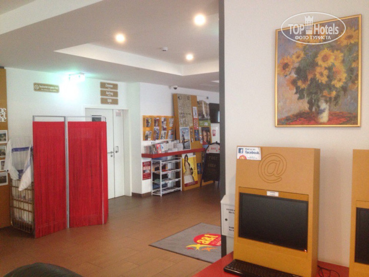 Hotelier's photos a&t Holiday Hostel