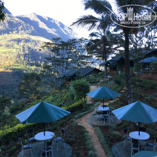 Фото The Ramboda Falls