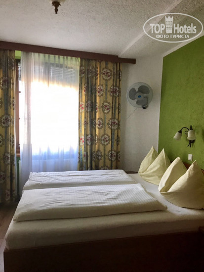 New photos from tourists Schwarzer Bar Cityhotel 3*