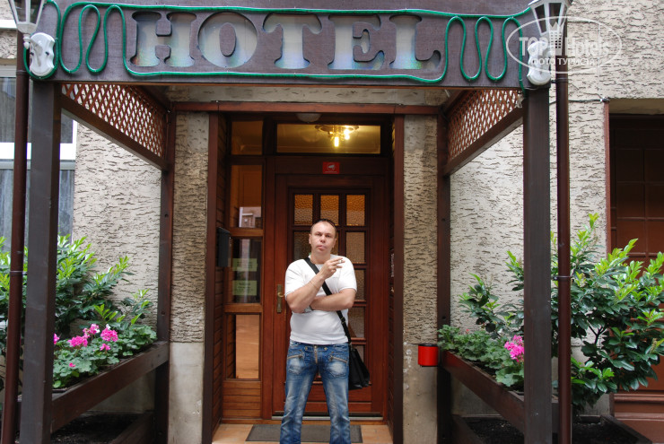 New photos from tourists Adam Hotel 2*
