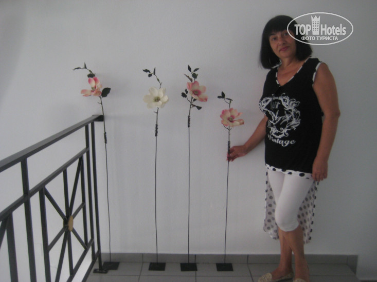 Photos Happiness Apartments
