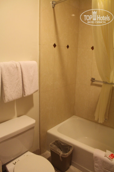 Фотографии отеля  Econo Lodge 2*