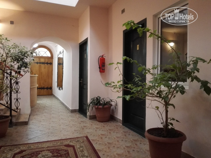 Hotel photo City Walls Hotel 3*