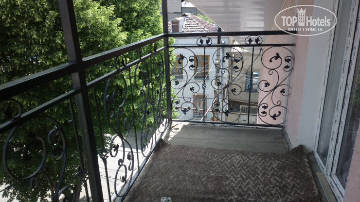 New photos from tourists Sunny and Cozy room in Tbilisi