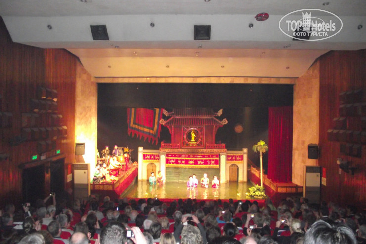 New photos from tourists Thanlong Opera 3*