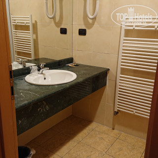 Фото Monterosa Motel 