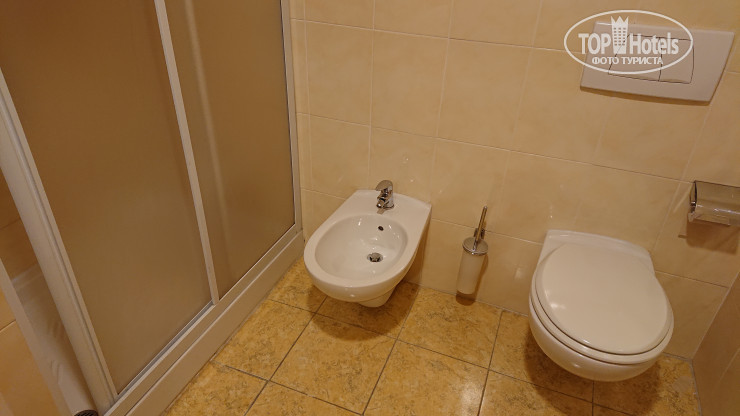 New photos from tourists Monterosa Motel 3*