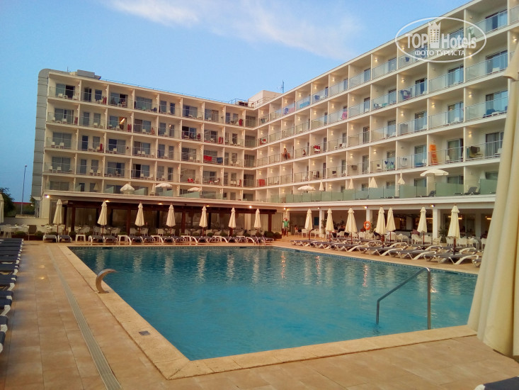 Hotel photo Roc Leo 3*