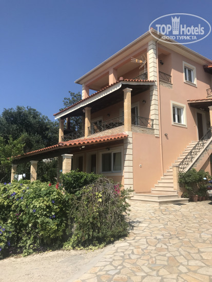 Hotelier's photos Takis & Eirini Family Apartments