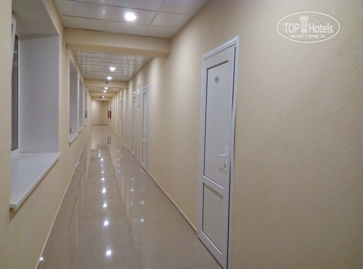 Фото Crystal Hotel