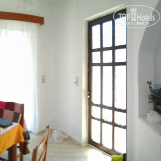 Photos Akti Apartments