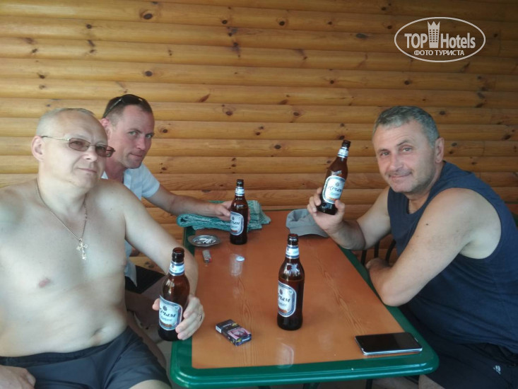 New photos from tourists Розовый Домик