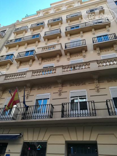 Hotel photo Casual Valencia del Cine 2*
